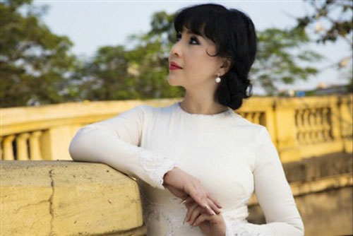 Đời tư trái ngược của 2 nữ NSND tài sắc cùng tên Lan Hương