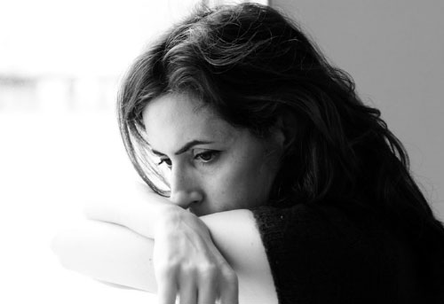 Chồng ngoại tình còn giận dỗi bỏ ra ngoài ở riêng