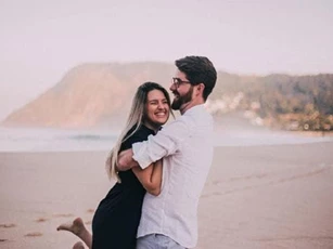 Một người phụ nữ không đáng để yêu, chỉ cần nhìn vào những điểm này