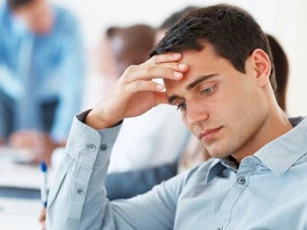 Mất em vì lỡ say nắng người con gái khác