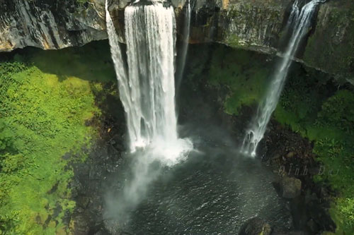 Mê mẩn với vẻ đẹp huyền ảo của thác K50 trong rừng sâu