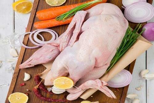 Bỏ thêm thứ nước này vào giúp nhổ lông vịt sạch tinh, khử mùi hôi hiệu quả