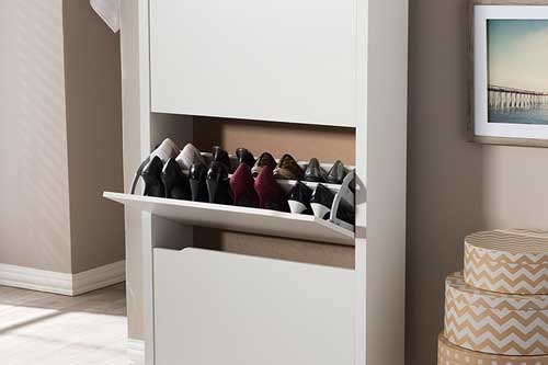 Mẹo nhỏ khử bay mùi hôi khó chịu trong tủ giày hiệu quả nhất