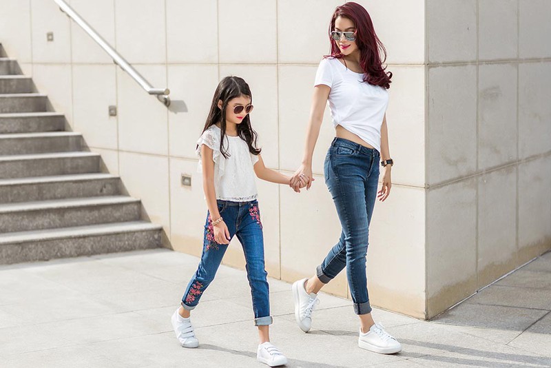 Con gái Trương Ngọc Ánh mới 12 tuổi đã sở hữu khuôn mặt V-line và chiếc mũi cao thanh tú vô cùng xinh xắn