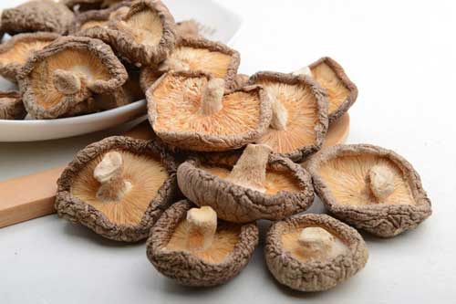 3 loại thực phẩm rẻ bèo nhưng lại có công dụng ngừa ung thư, giúp bạn sống khỏe mỗi ngày