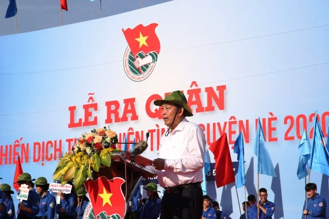  Ảnh 03: Phó Thủ tướng Thường trực Trương Hòa Bình phát biểu tại buổi Lễ.
