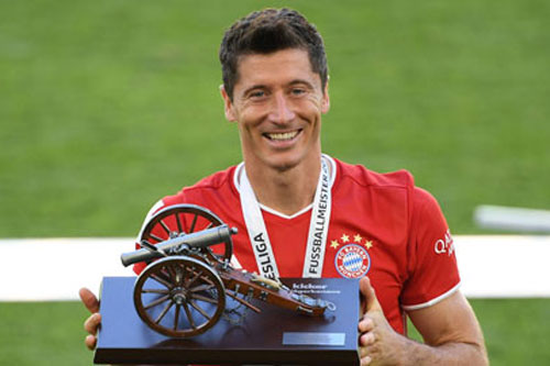 Chiếc giày Vàng châu Âu 2019/20: Lewandowski độc chiếm ngôi đầu, Werner bắt kịp Immobile