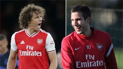 Cựu sao M.U và Arsenal khiến David Luiz bẽ mặt