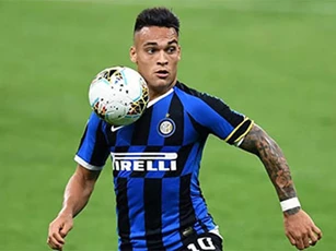 Hai phương án để Barca chiêu mộ Lautaro Martinez