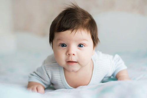 Nhìn ngày sinh Âm lịch, phán đoán ngay số phận giàu nghèo 