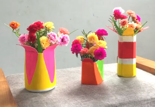 CLIP: Cách làm những chậu hoa mini để bàn dễ thương từ chai nhựa