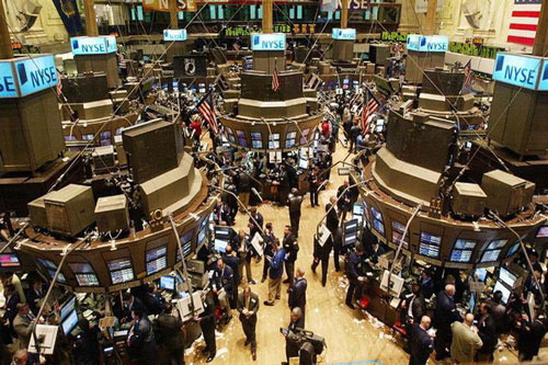 Các tỷ phú giàu nhất hành tinh kiếm tiền bằng cách nào?