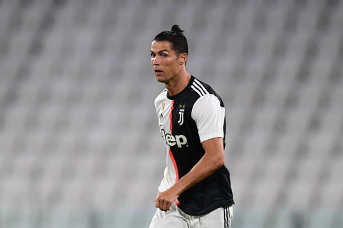 Ronaldo muốn cố 'cày ải', HLV Juventus khẳng định sẽ kiên quyết từ chối