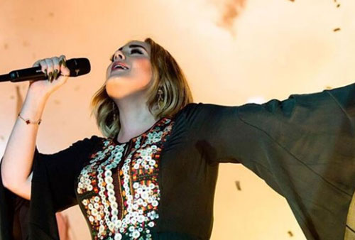 Adele không vội ra album mới