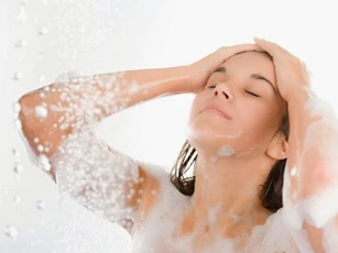 Phụ nữ muốn khỏe đẹp khi tắm chỉ cần cọ thật sạch 3 chỗ này, vừa tốt cho sức khỏe lại giúp kéo dài tuổi thọ