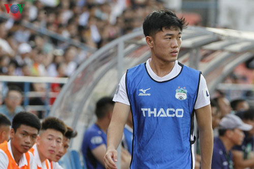 Vì sao Xuân Trường “vào sân mà chưa kịp chạm bóng” trận Hải Phòng - HAGL?