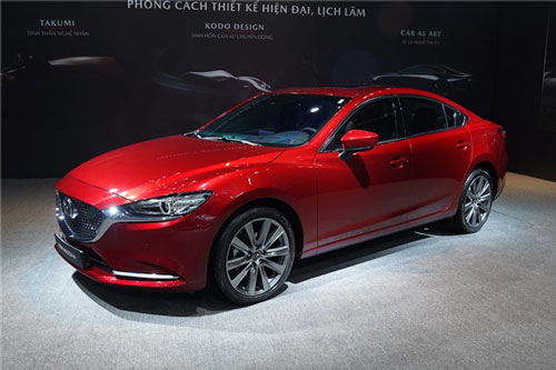 THACO công bố giá bán Mazda6 2020: Thấp nhất 889 triệu