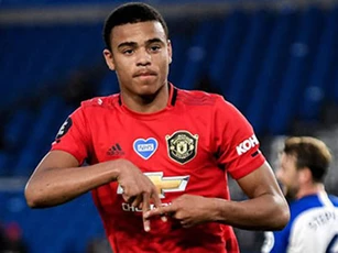 Greenwood "xô đổ" thành tích của đàn anh Rashford