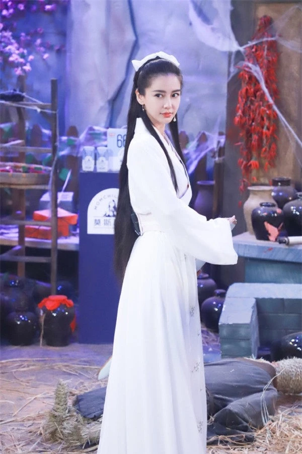 Angelababy suýt trở thành Tiểu Long Nữ của Vu Chính? - Ảnh 3.