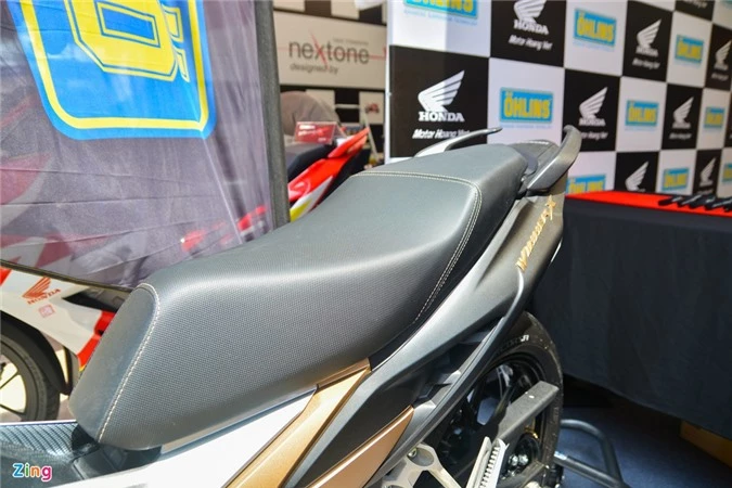 Can canh Honda Winner X voi dan chan Honda CB150R Neo Sport Cafe anh 7