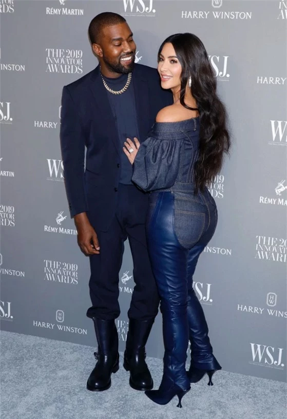 Kanye West hãnh diện về bà xã Kim Kardashian.