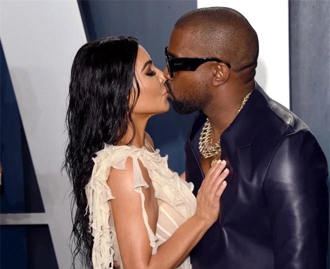 Kanye và Kim là cặp vợ chồng giàu có nhất showbiz Mỹ.