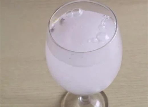 Trộn kem đánh răng với baking soda, được thứ dung dịch "vạn năng" bà nội trợ nào cũng muốn có - 4