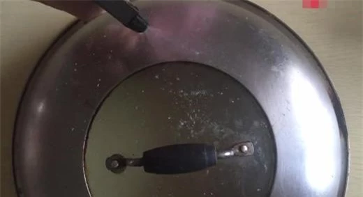 Trộn kem đánh răng với baking soda, được thứ dung dịch "vạn năng" bà nội trợ nào cũng muốn có - 9