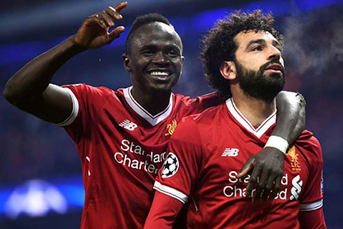 Vừa vô địch Premier League, Liverpool đã được 'tạo điều kiện' để giữ cúp