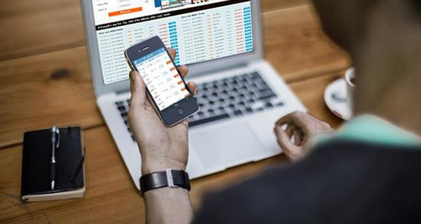 Hậu Covid-19: Vận tải hành khách khó tồn tại nếu chậm ứng dụng đặt vé và thanh toán online 