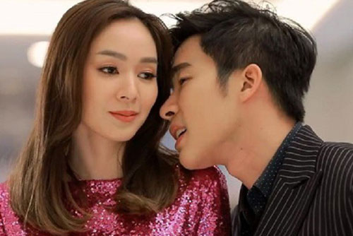 Chồng đi công tác, tôi rợn tóc gáy khi phát hiện người đàn ông lạ ngủ trong phòng mình