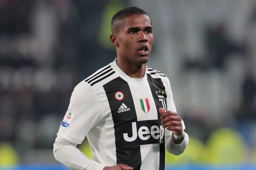 =8. Douglas Costa (Chuyển từ Bayern Munchen sang Juventus năm 2018 với giá 40 triệu euro).