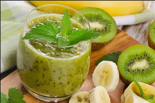 Cách làm sinh tố kiwi chuối