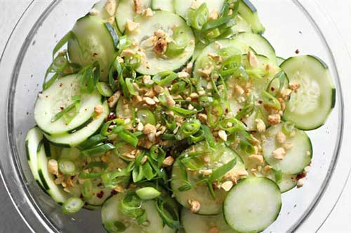 Bật mí công thức làm salad dưa chuột chỉ 5 phút là xong, ăn thay bữa sáng giúp giảm cân hiệu quả