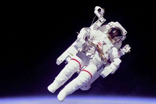 Nga lên kế hoạch chuyến du lịch đi bộ ngoài không gian đầu tiên