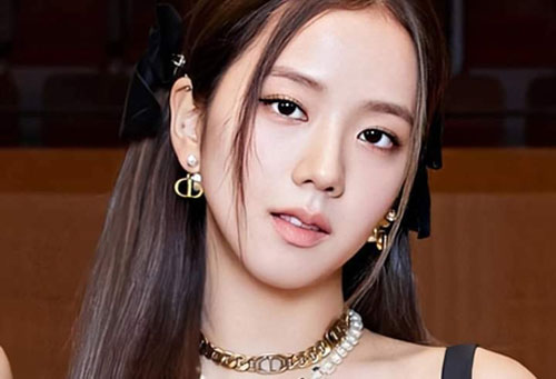 Những khoảnh khắc 'thần tiên tỷ tỷ' của Ji Soo (Black Pink)