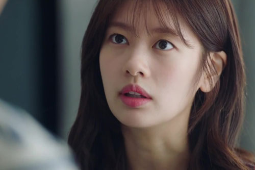 Thương xót bồ nhí của chồng mang song thai, vợ nhường cho căn phòng để rồi sửng sốt khi phát hiện sự thật cay đắng