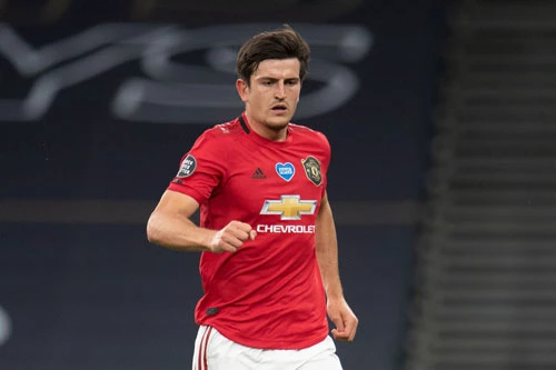 3. Harry Maguire (giá trị chuyển nhượng: 50,4 triệu bảng).