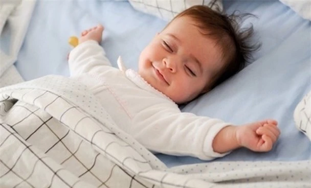 Khung giờ vàng cho trẻ ngủ giúp cao lớn