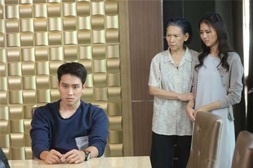 Nhìn thấy chị dâu tương lai, chồng tôi chạy lại tát "lật mặt" và sự thật khiến cả nhà tôi cùng sốc