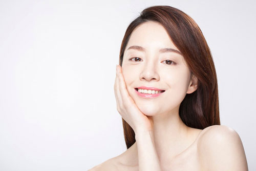 Chăm chỉ uống ly nước này mỗi tối, nhan sắc 'cải lão hoàn đồng' mà không cần tốn tiền đi spa