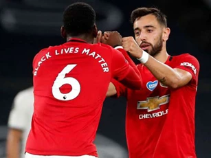 Cựu sao MU: 'Pogba và Bruno Fernandes chỉ xứng đáng ngồi dự bị dưới thời Sir Alex'
