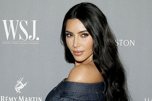 Kim Kardashian tự nhận là tỷ phú, Forbes phản bác