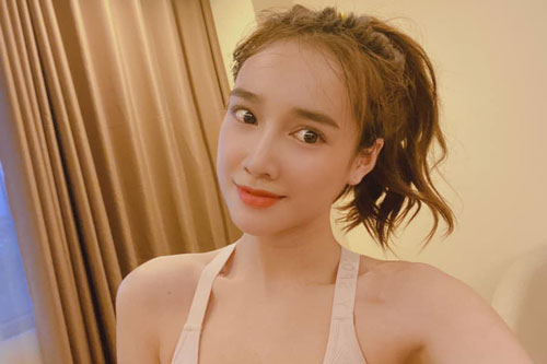 Hóa ra đây là bí quyết giúp Nhã Phương duy trì nhan sắc và vóc dáng bất chấp bị chụp lén nhiều lần