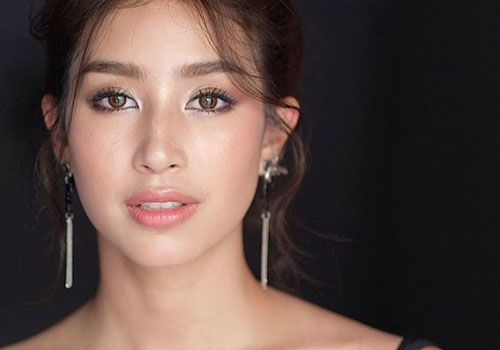 Day dứt vì ngoại tình với đồng nghiệp kém 10 tuổi