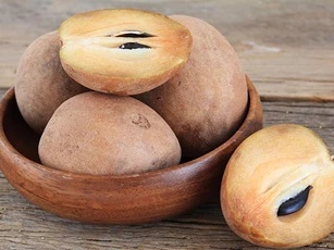 Mẹ cho con bú nên ăn trái cây gì để nhiều sữa?