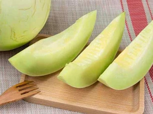 Dưa lê mát, bổ, chữa nhiều bệnh nhưng lưu ý những 'đại kỵ' khi ăn