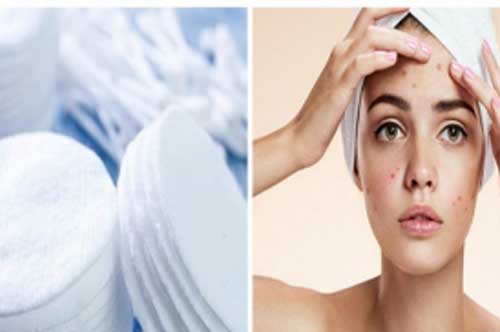 Sai lầm khi dùng bông tẩy trang khiến da bạn bị mụn chiếm đóng