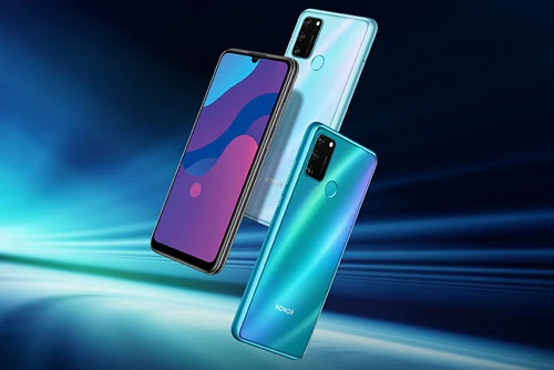 Honor 9A có 3 tùy chọn màu sắc gồm Blue Water Emerald, Jasper Green, Dark Night Black. Máy có giá bán 150 euro (tương đương 3,93 triệu đồng).