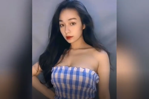 CLIP: Những cô gái xinh xắn, dễ thương nhất trên mạng xã hội TikTok tại Việt Nam